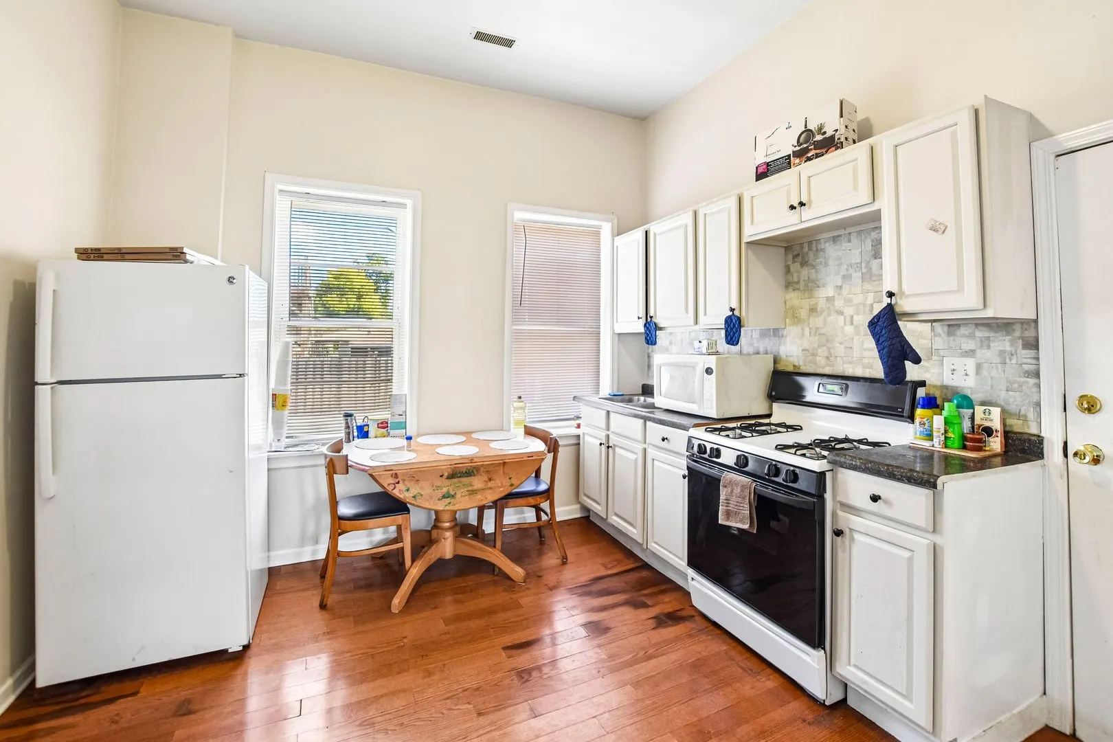 3501 W Walnut Street IL