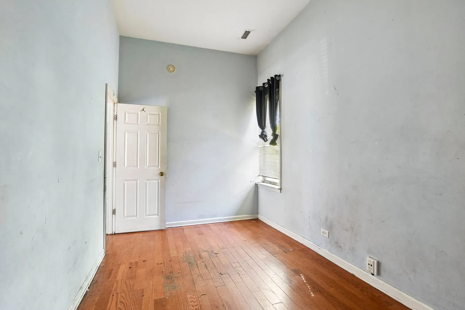 3501 W Walnut Street IL