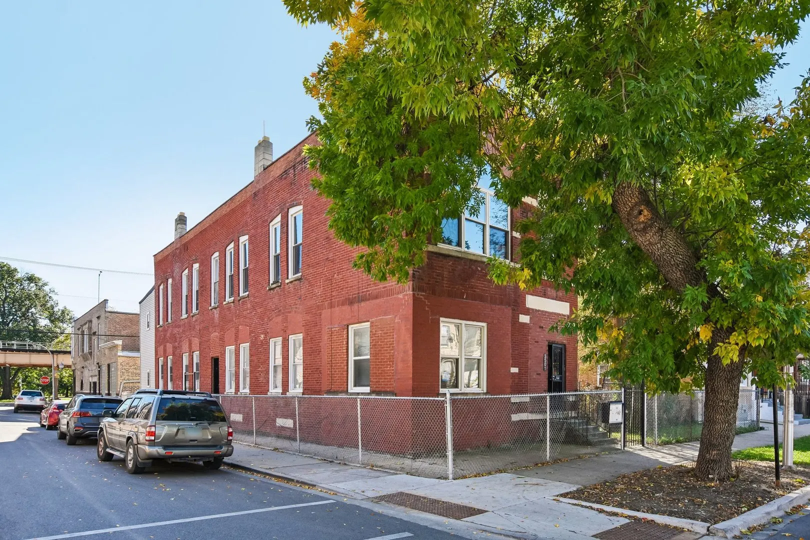 3501 W Walnut Street IL
