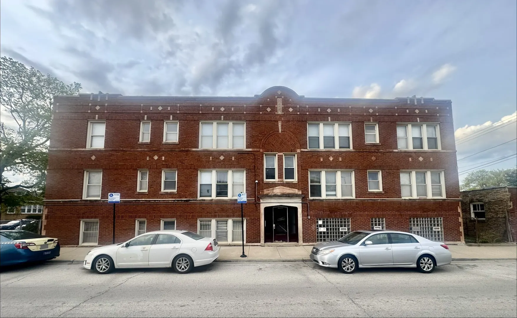 1526 W 89th Street IL #2