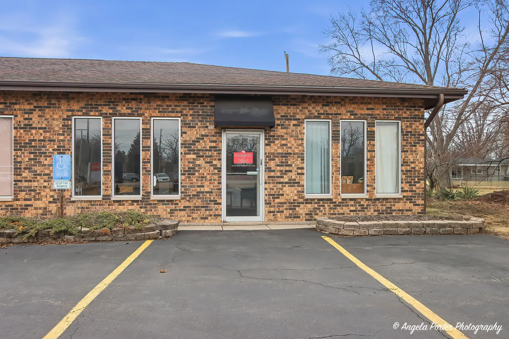 4901 W Elm Street IL