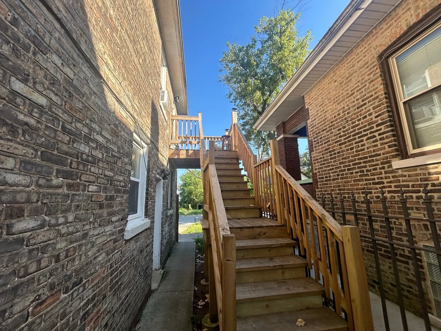 705 E 93rd Street IL
