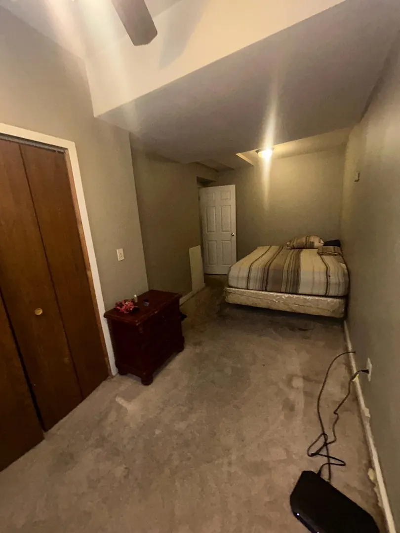 705 E 93rd Street IL