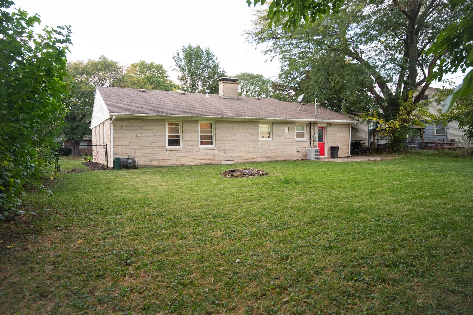 1101 N Main Street IL
