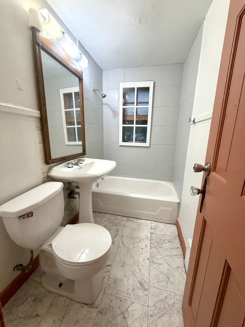 1613 Green Street IL
