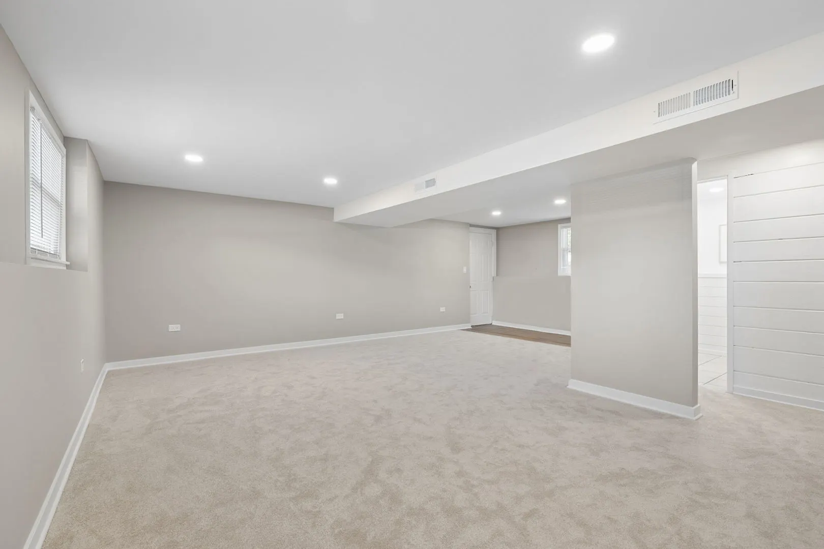 63 Elmwood Drive IL
