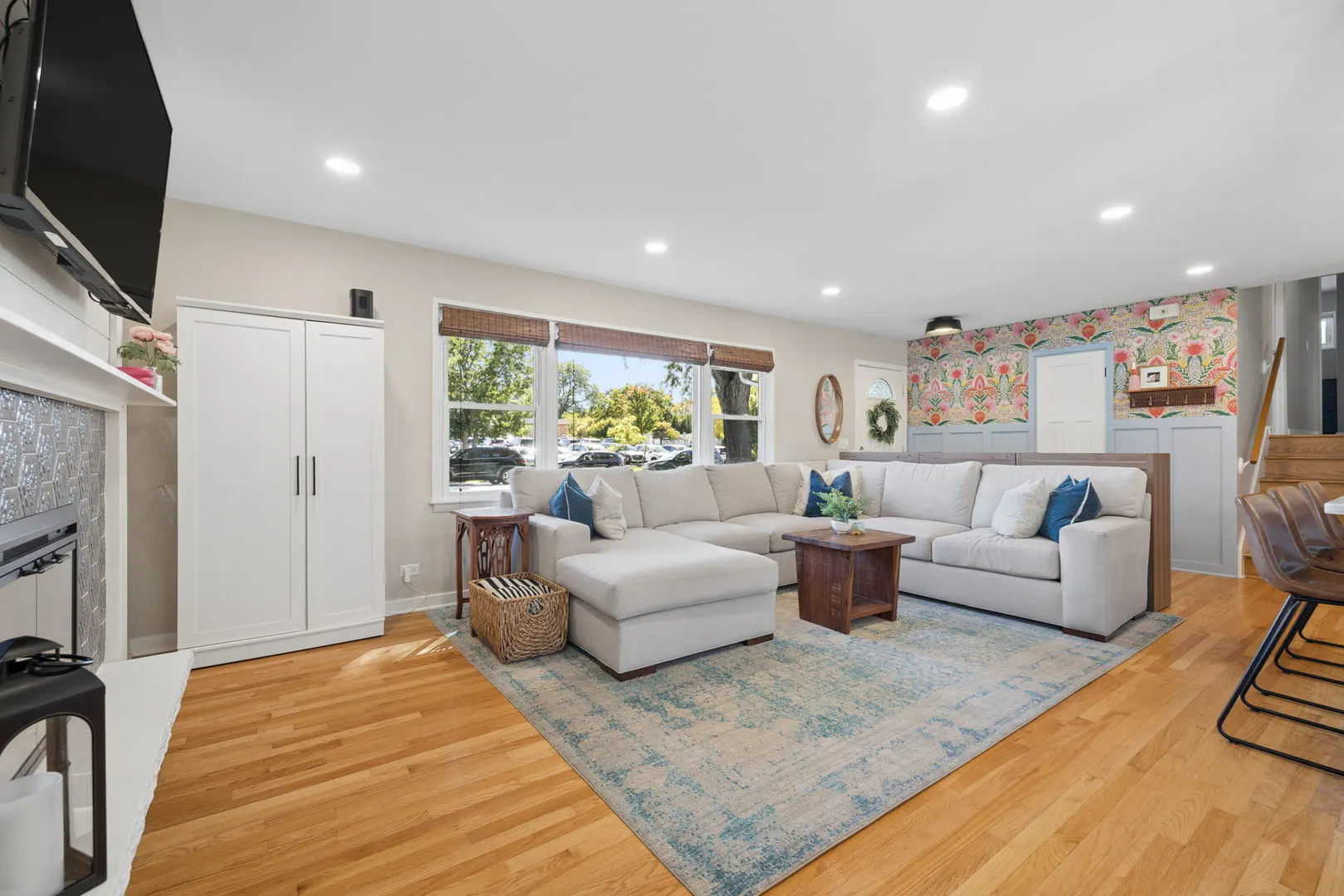 63 Elmwood Drive IL