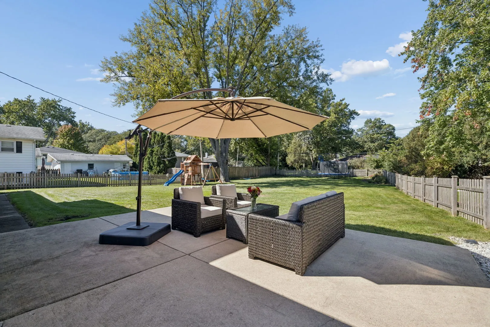 63 Elmwood Drive IL