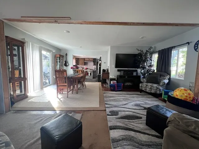 1701 W Low Avenue IL