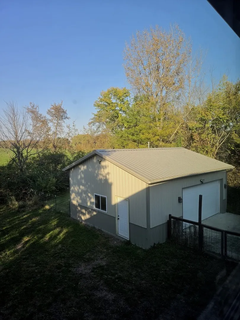 11 Ottawa Court IL