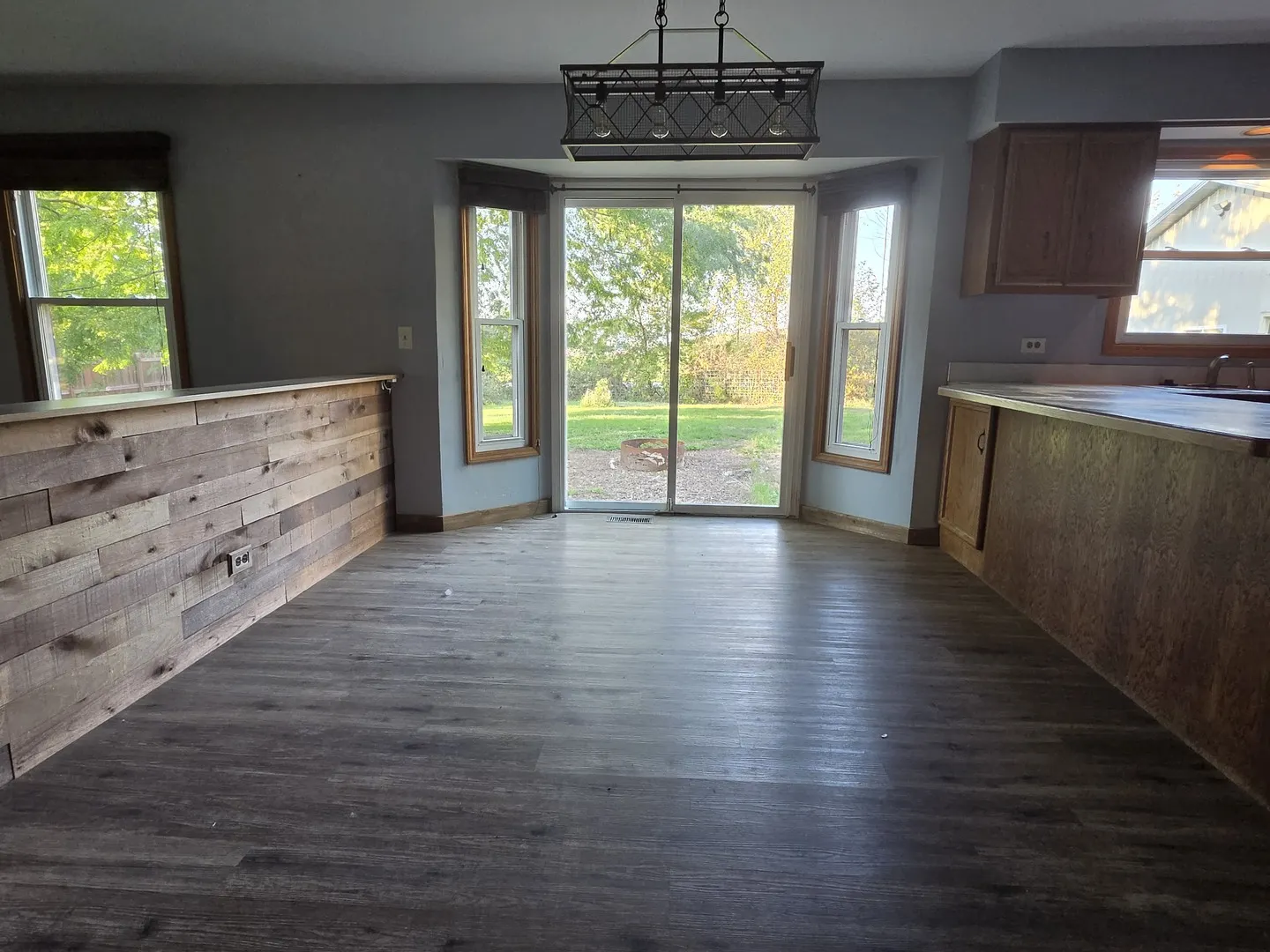 11 Ottawa Court IL