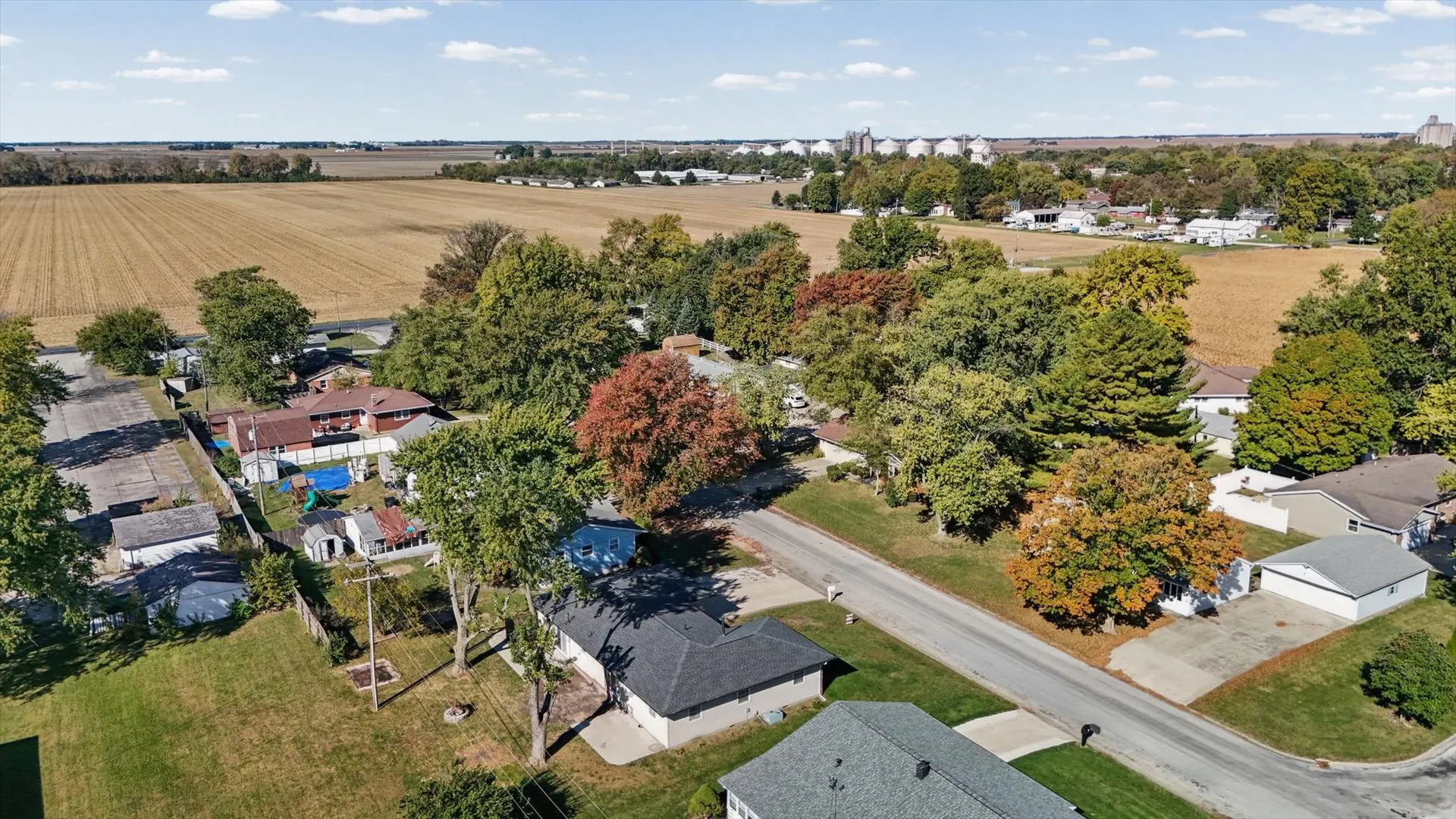 6 Hillcrest Drive IL