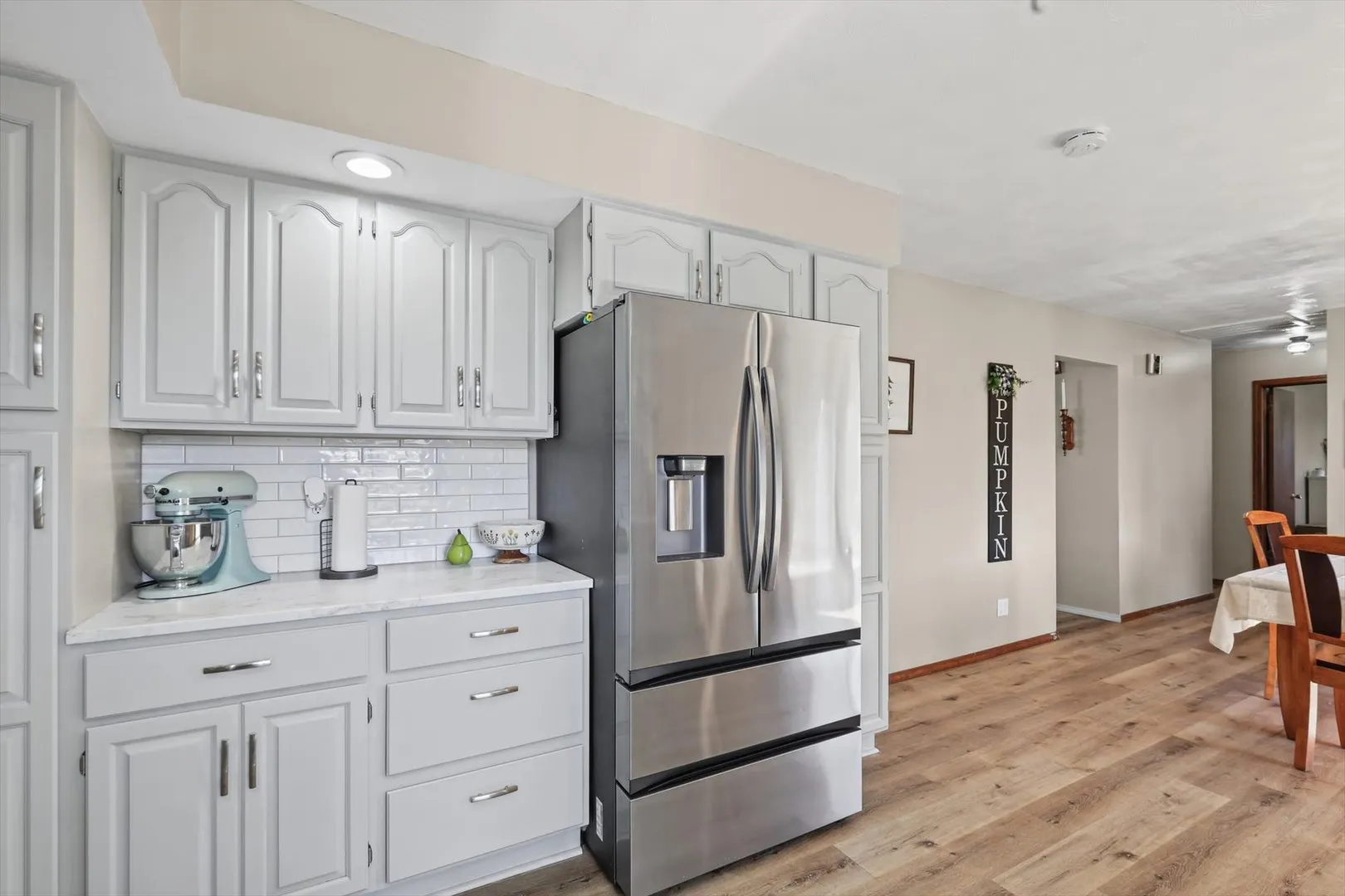 6 Hillcrest Drive IL