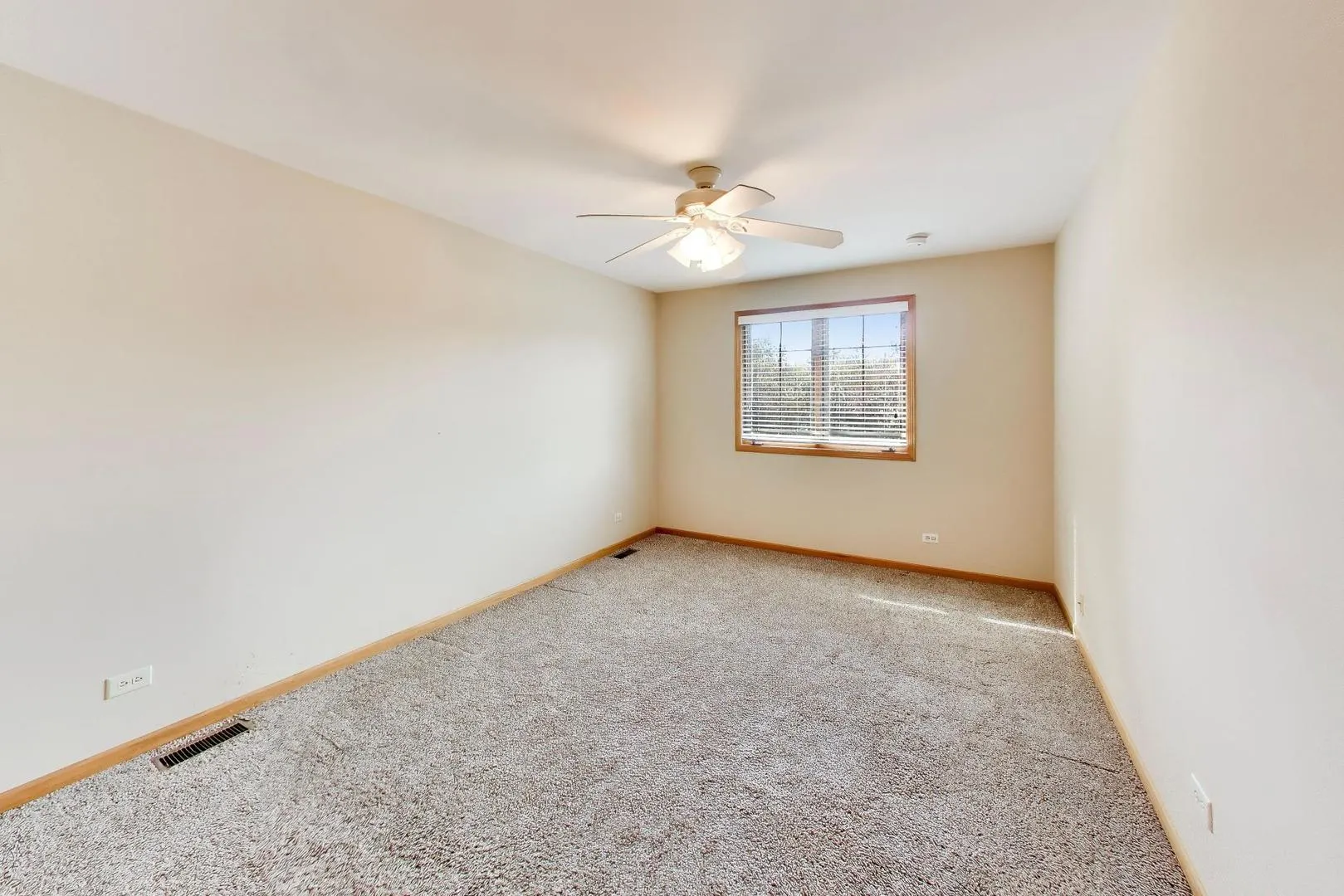 13886 Steepleview Lane IL #1388
