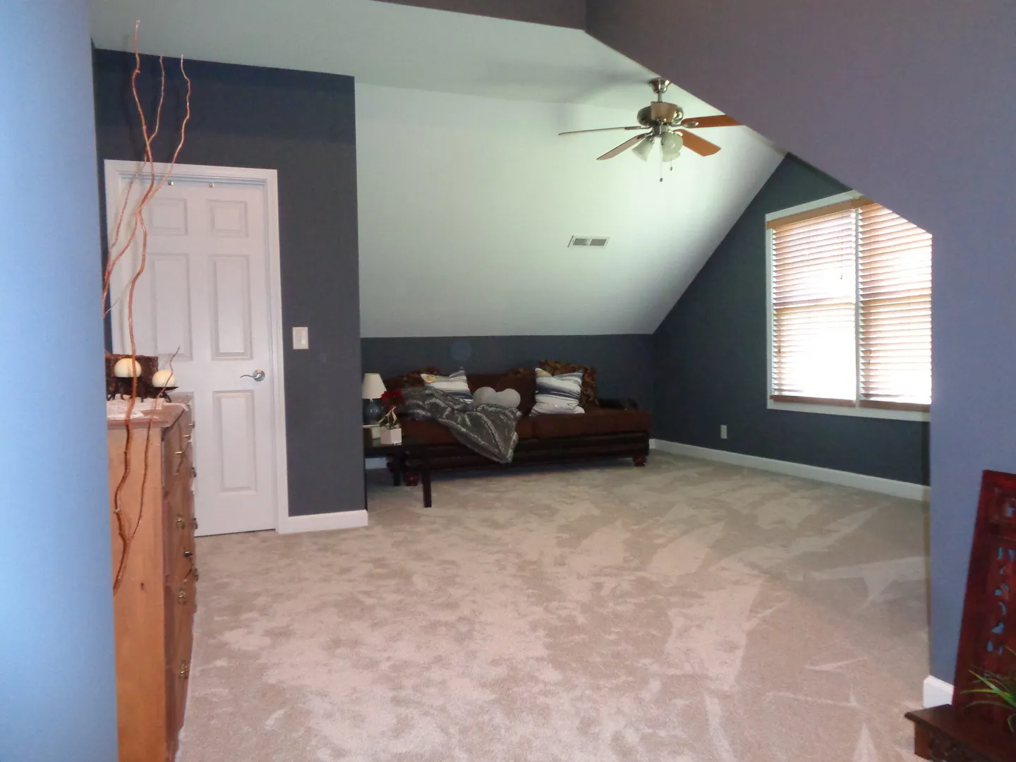 1915 W Cobblestone Lane IL