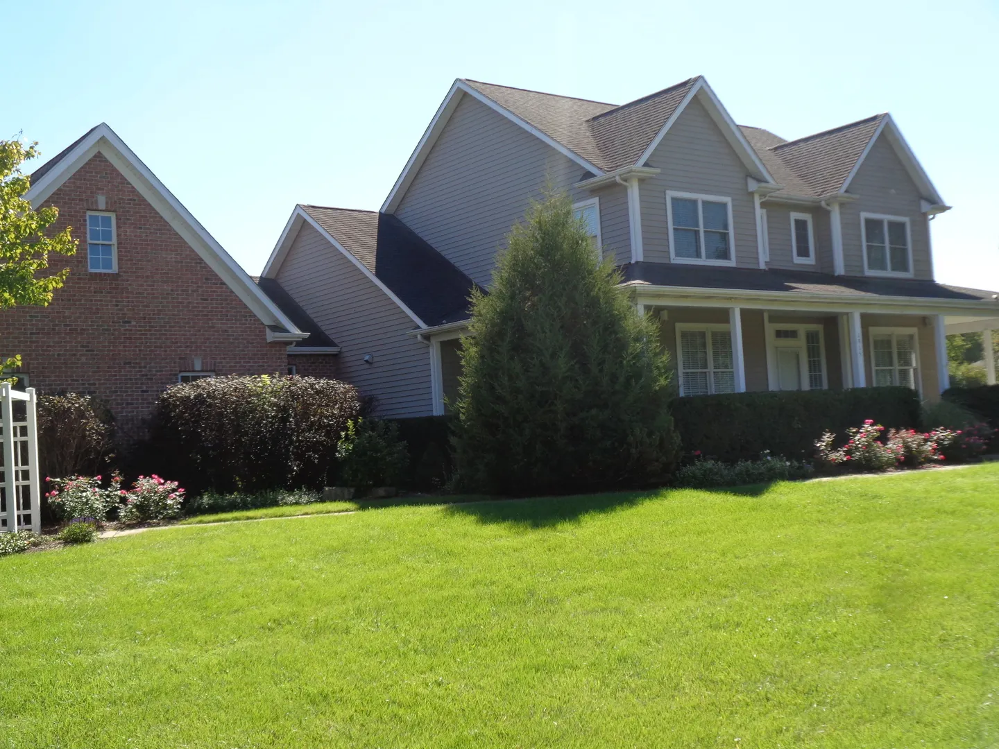 1915 W Cobblestone Lane IL