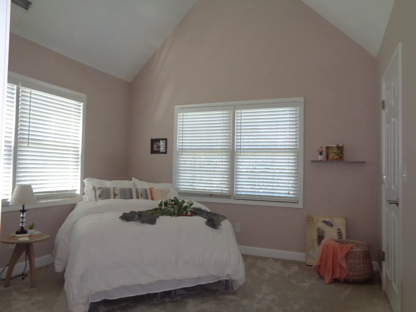1915 W Cobblestone Lane IL