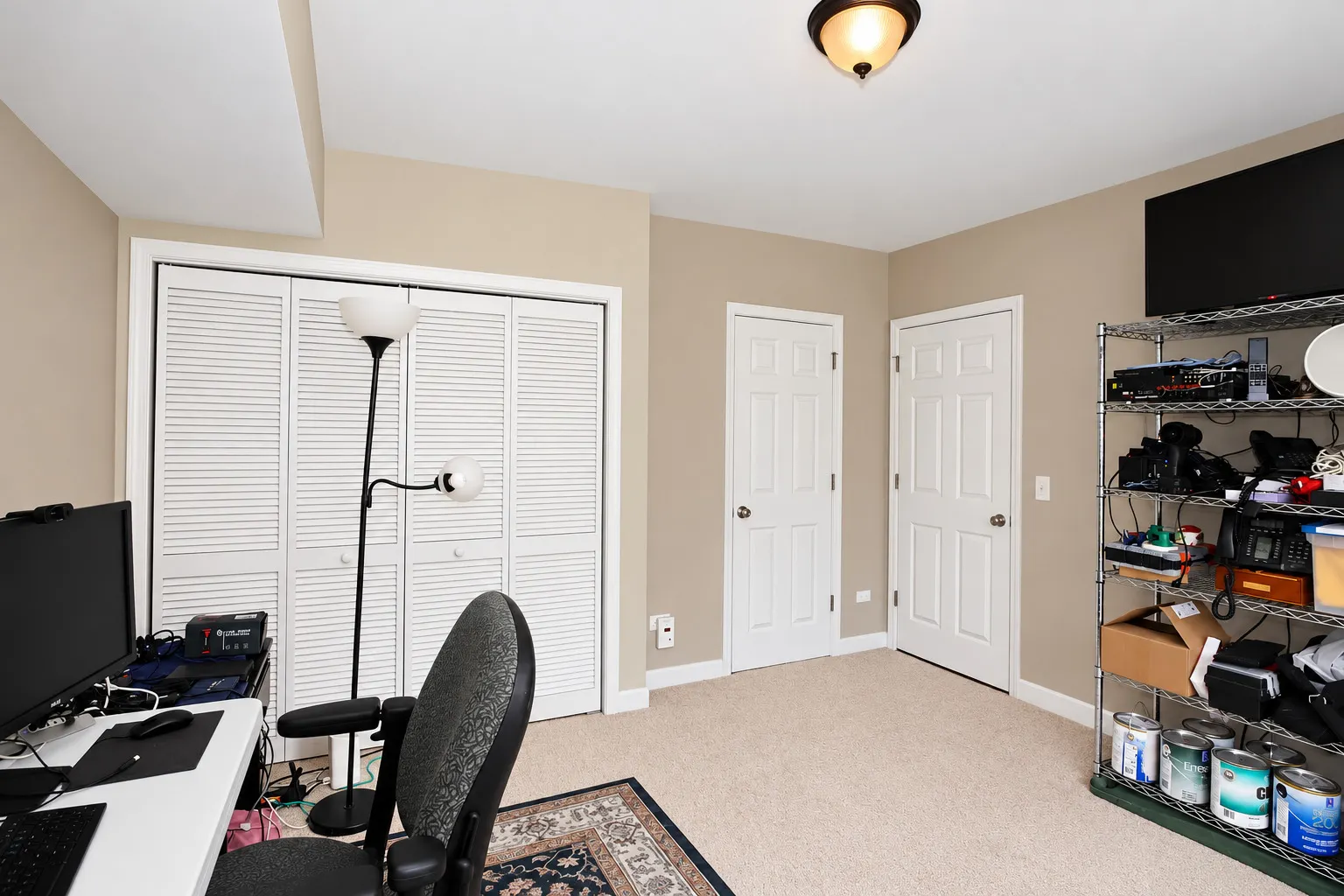 142 Lakeshore Drive IL