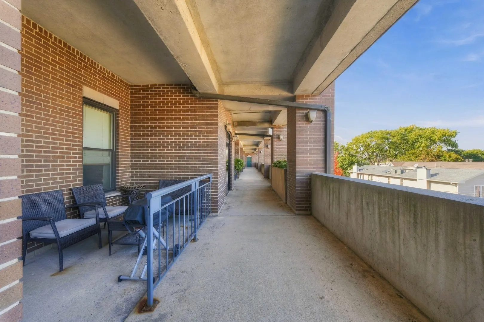 2510 W Irving Park Road IL #306