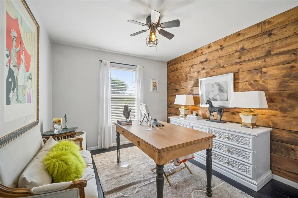 2103 Olde Mill Lane IL