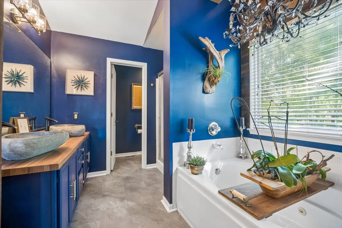 2103 Olde Mill Lane IL