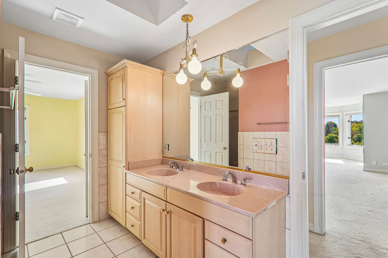 10711 Bull Valley Drive IL
