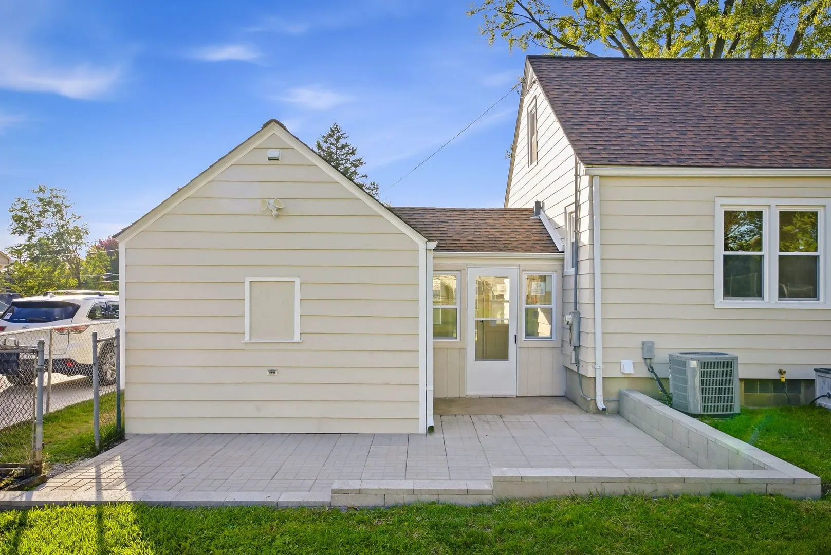 3 S South Elgin Boulevard IL