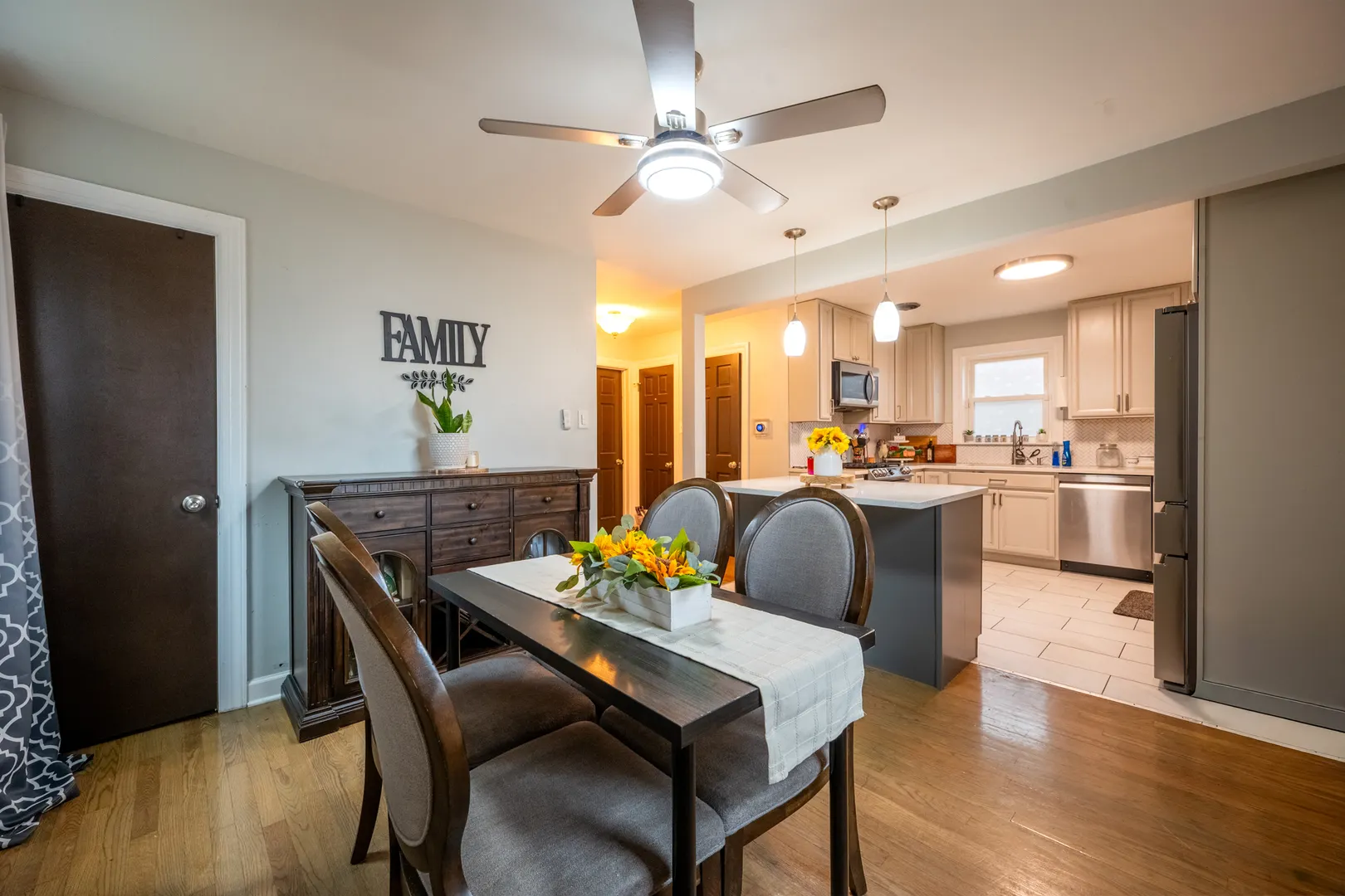 4850 W Waveland Avenue IL