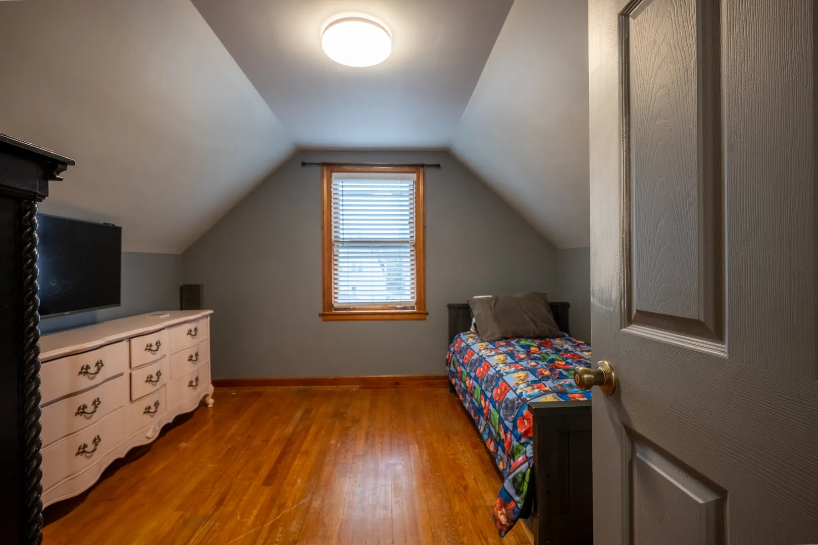 4850 W Waveland Avenue IL