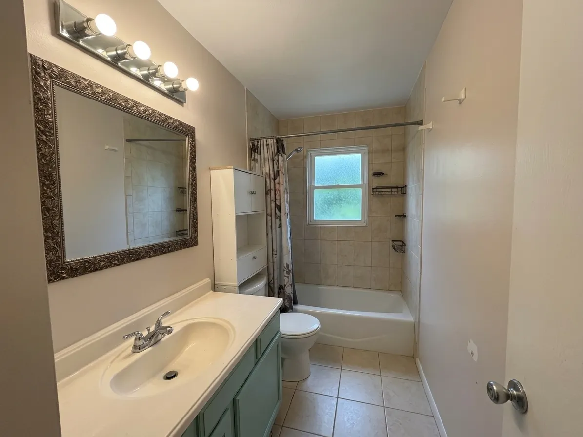 652 Banbury Way IL