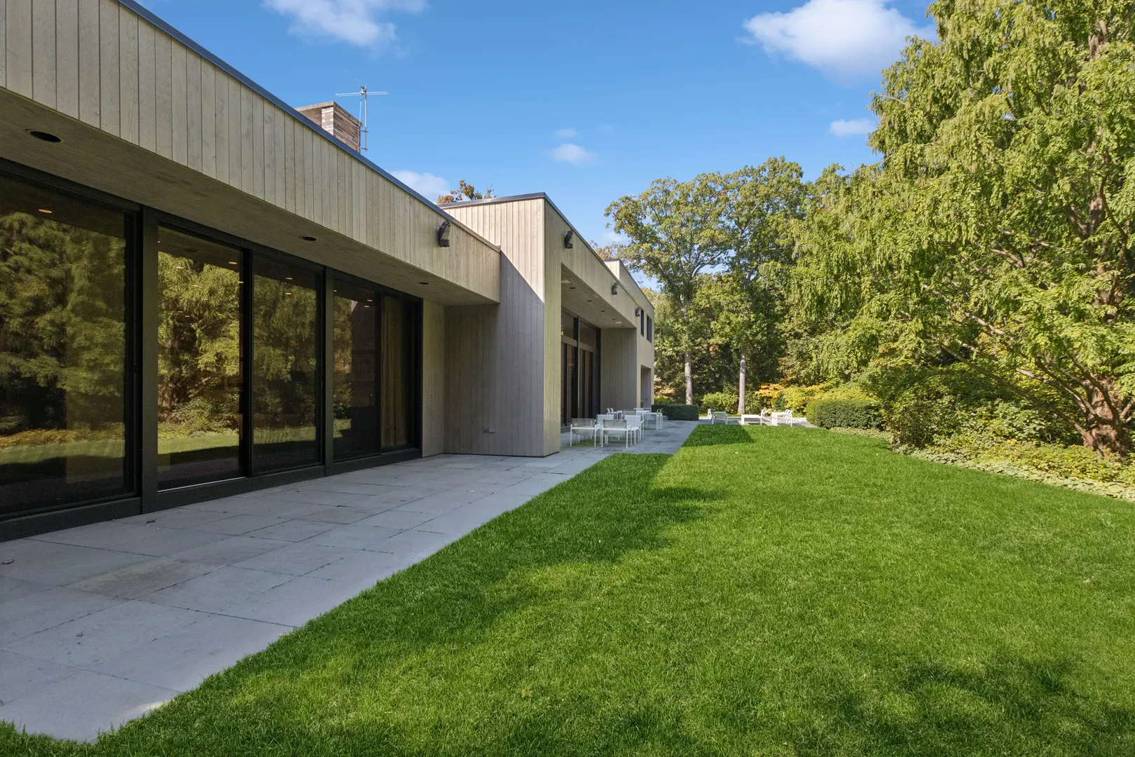 811 Judson Avenue IL