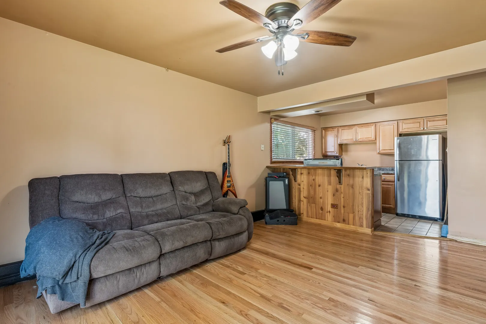 8836 N Western Avenue IL #1H