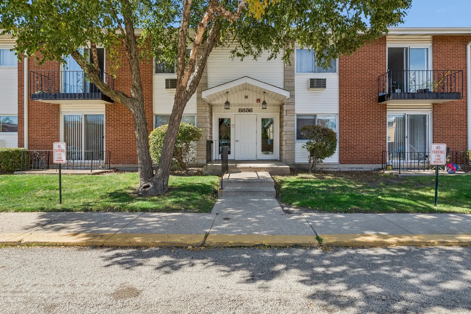 8836 N Western Avenue IL #1H