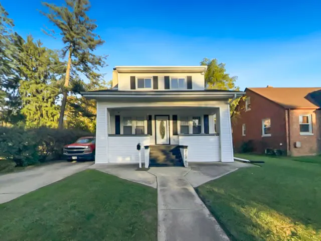 215 Maple Lane IL