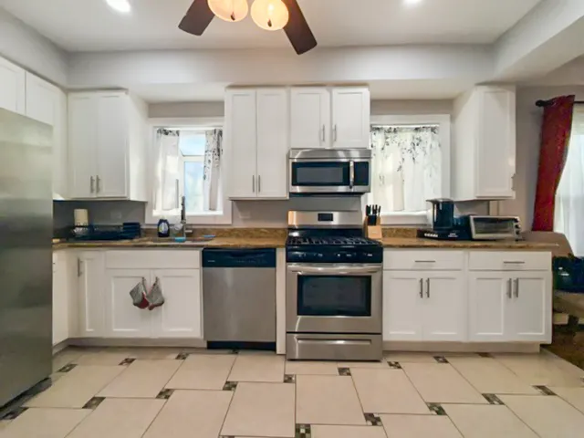 215 Maple Lane IL