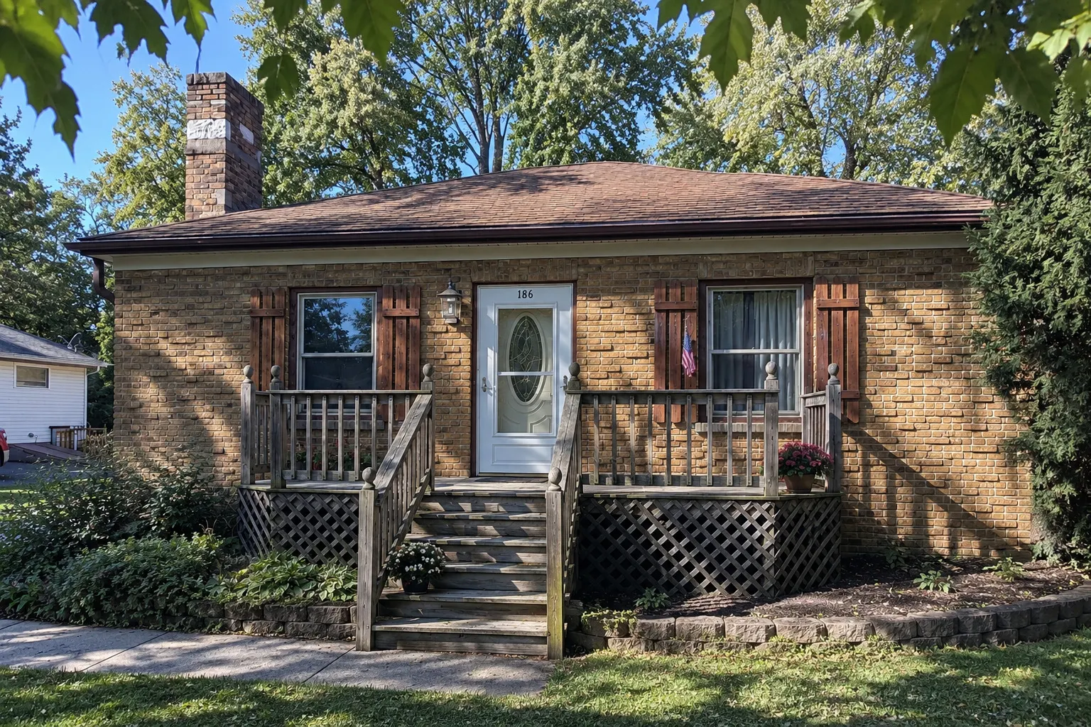 186 S Lyle Avenue IL