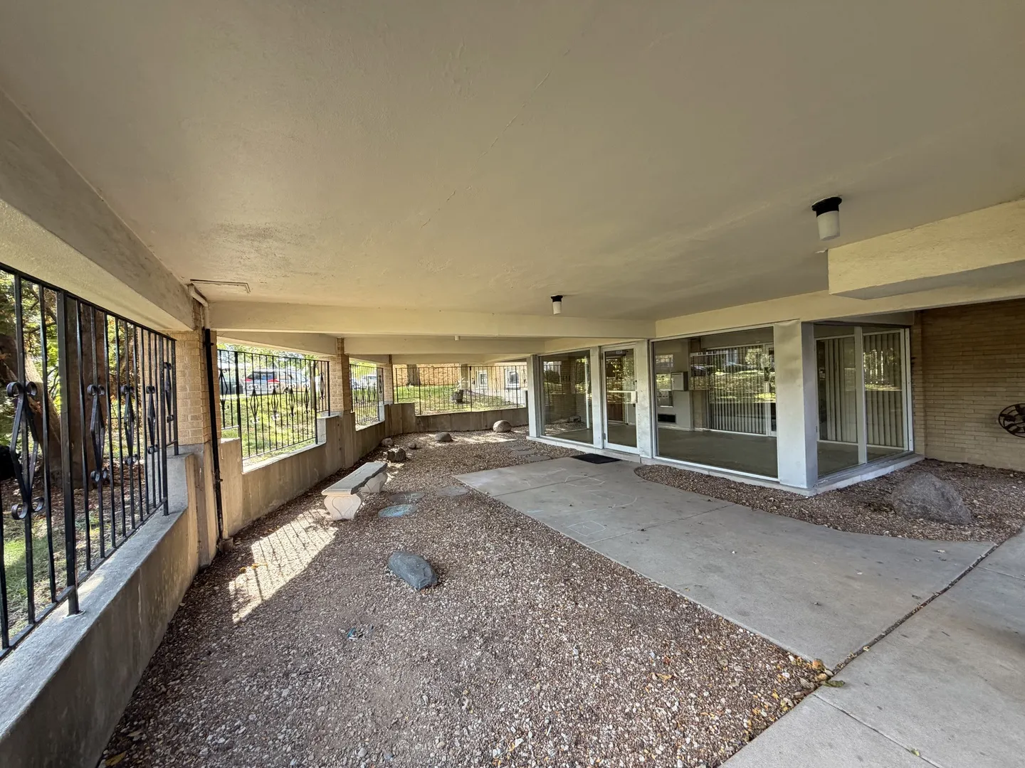 4735 Grove Street IL #102