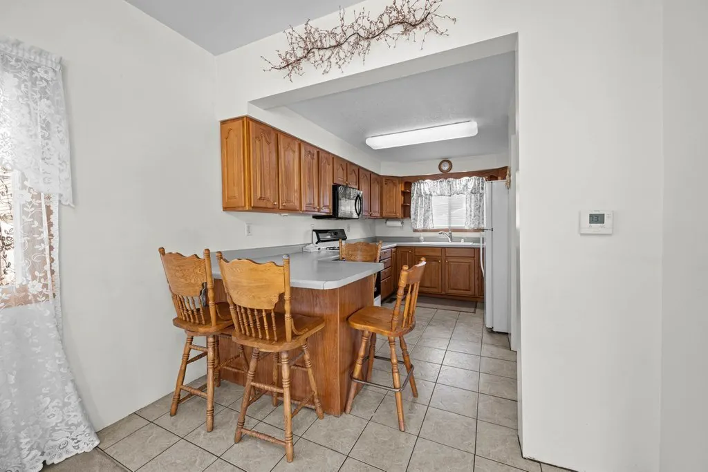 410 S Cottage Street IL