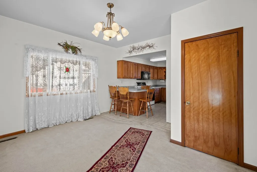 410 S Cottage Street IL