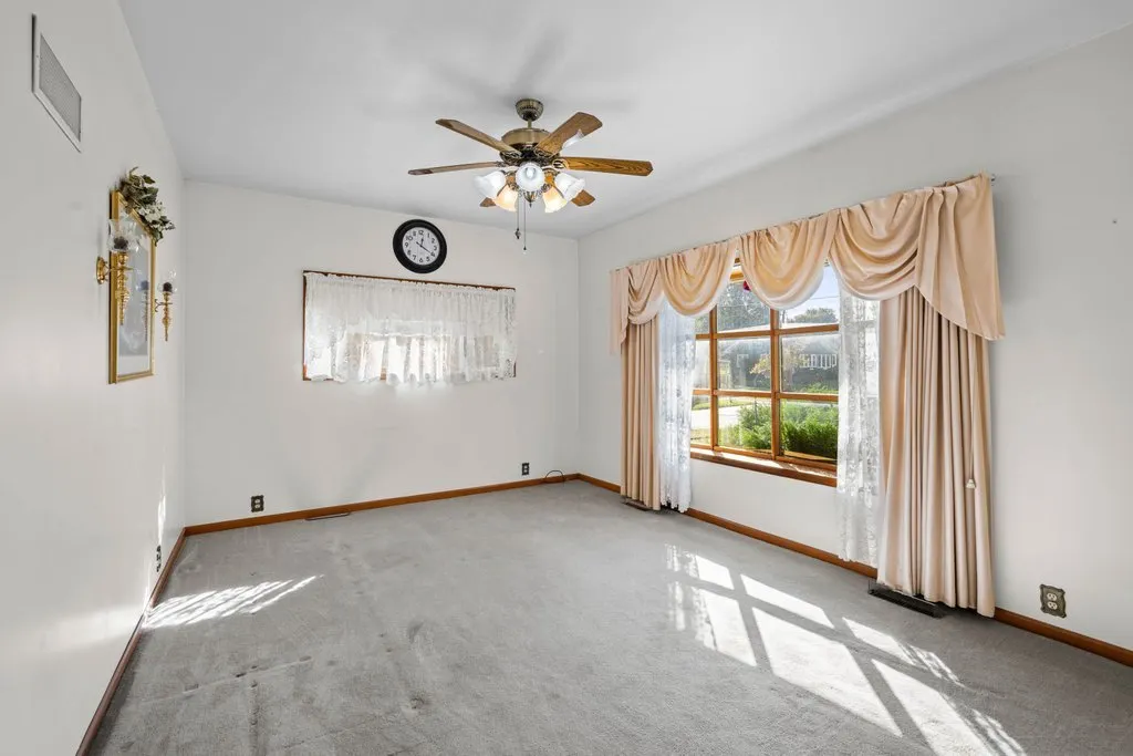 410 S Cottage Street IL