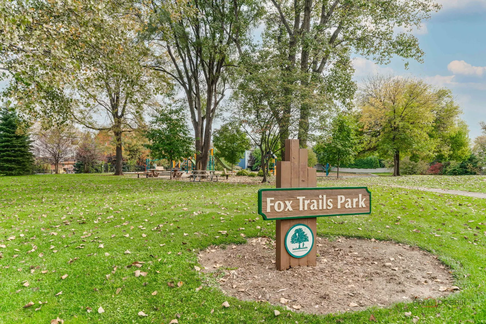705 Royal Glen Drive IL