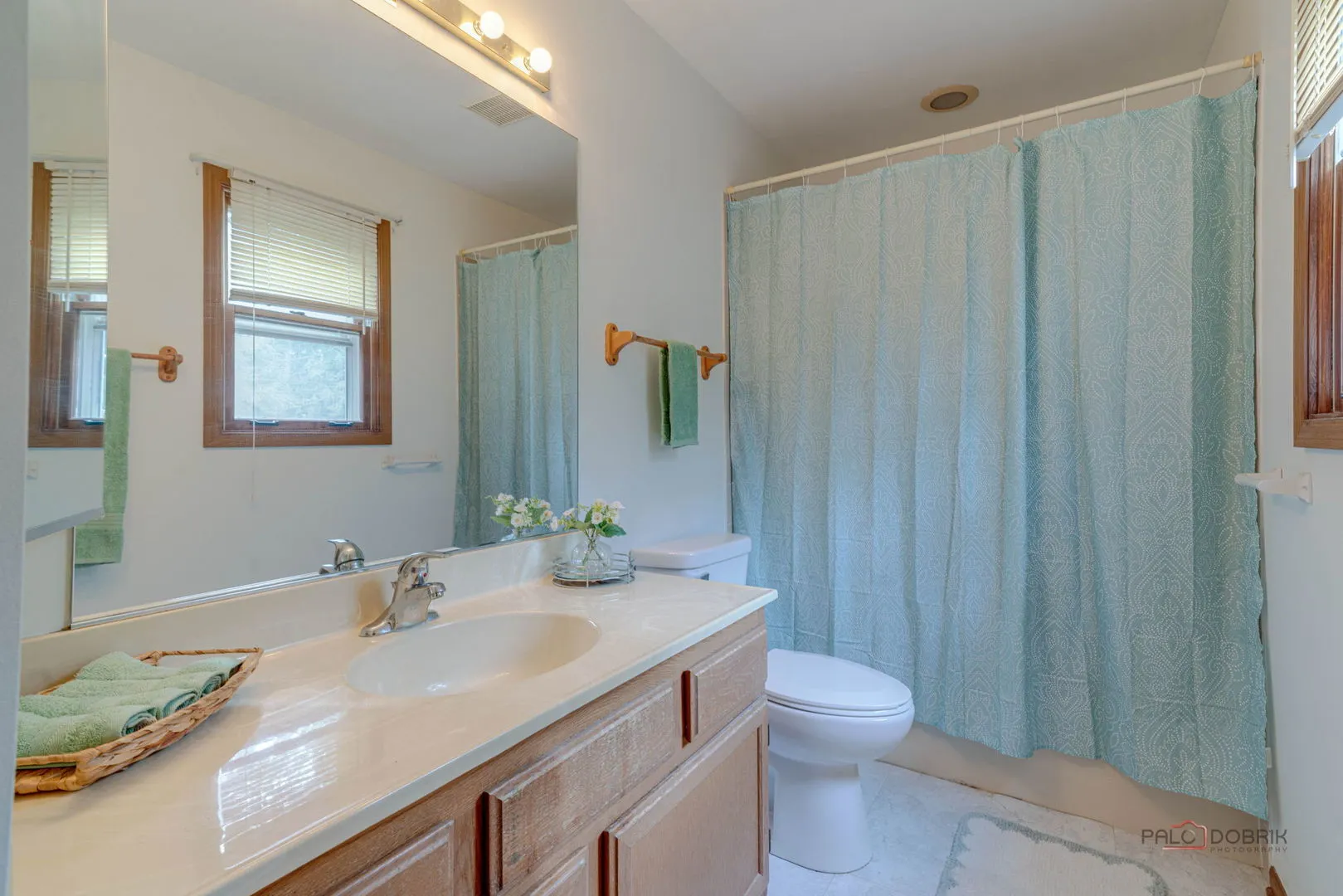 705 Royal Glen Drive IL