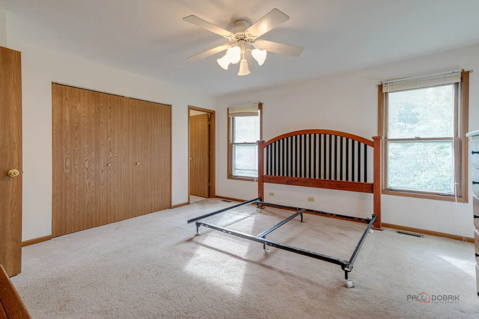 705 Royal Glen Drive IL