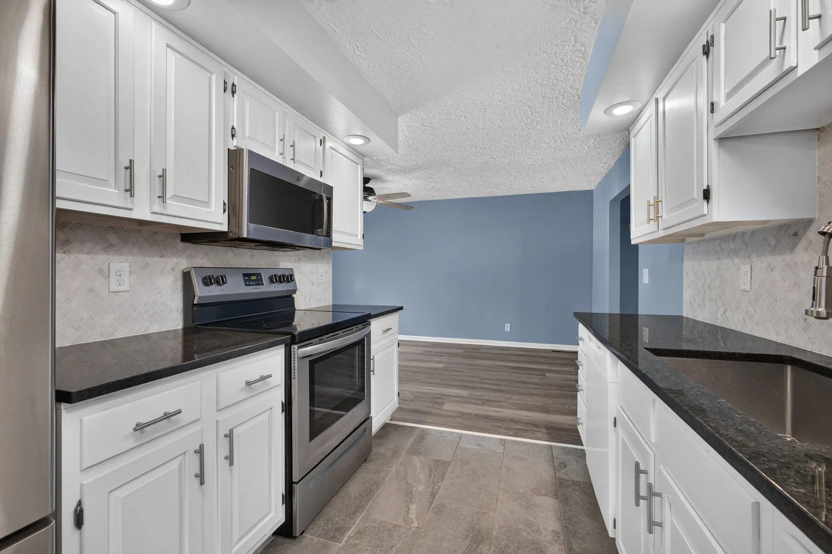 6401 Utica Ridge Road IA #12