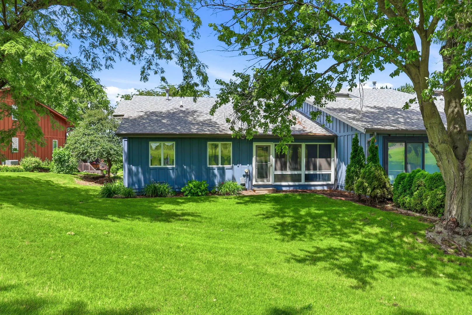 6401 Utica Ridge Road IA #12
