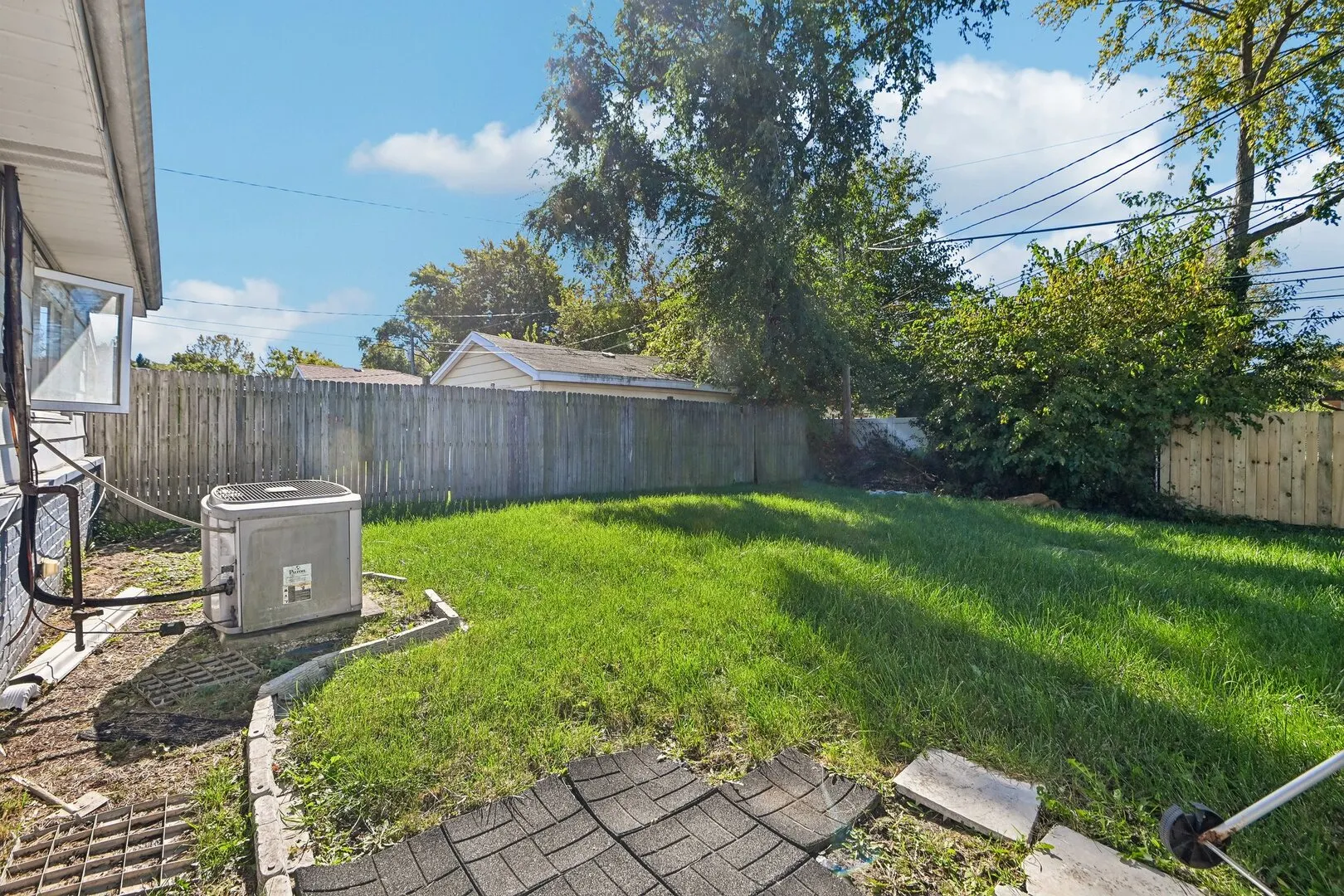 1366 Woodview Avenue IL