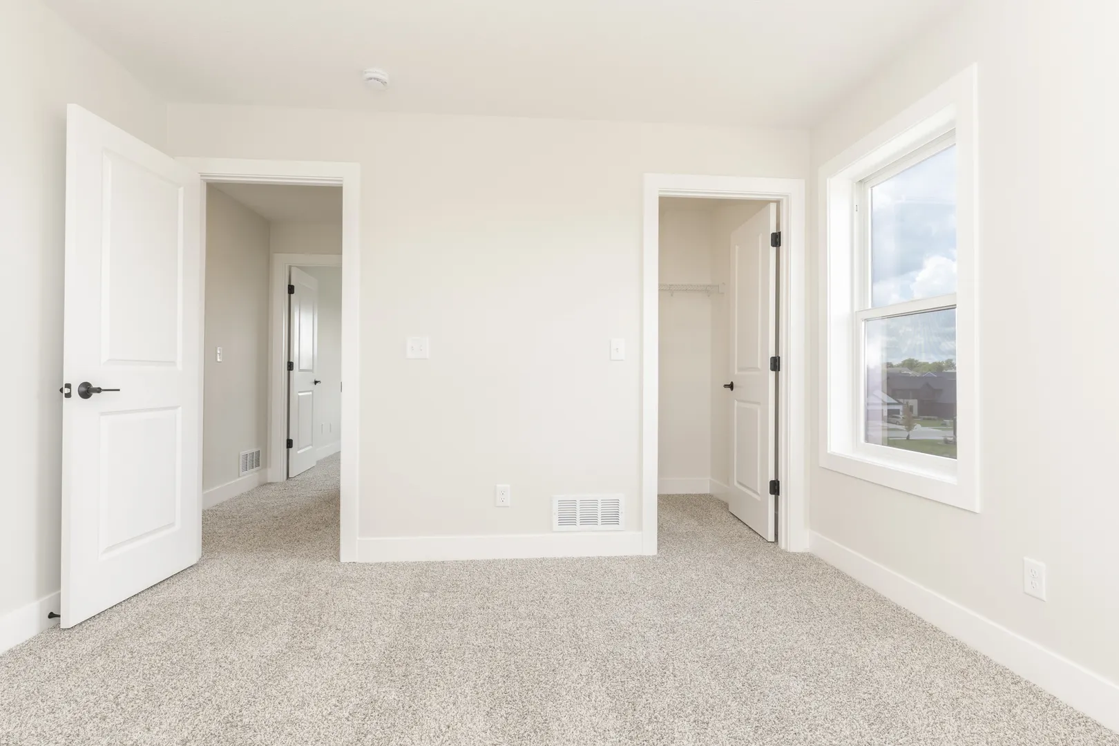 2216 Corrigan Way IL