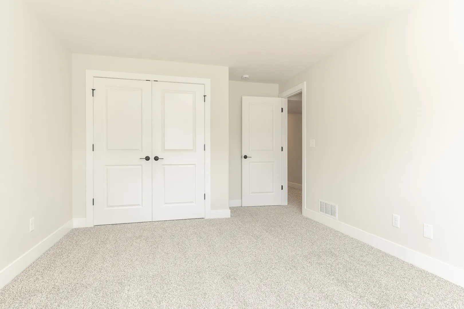 2216 Corrigan Way IL