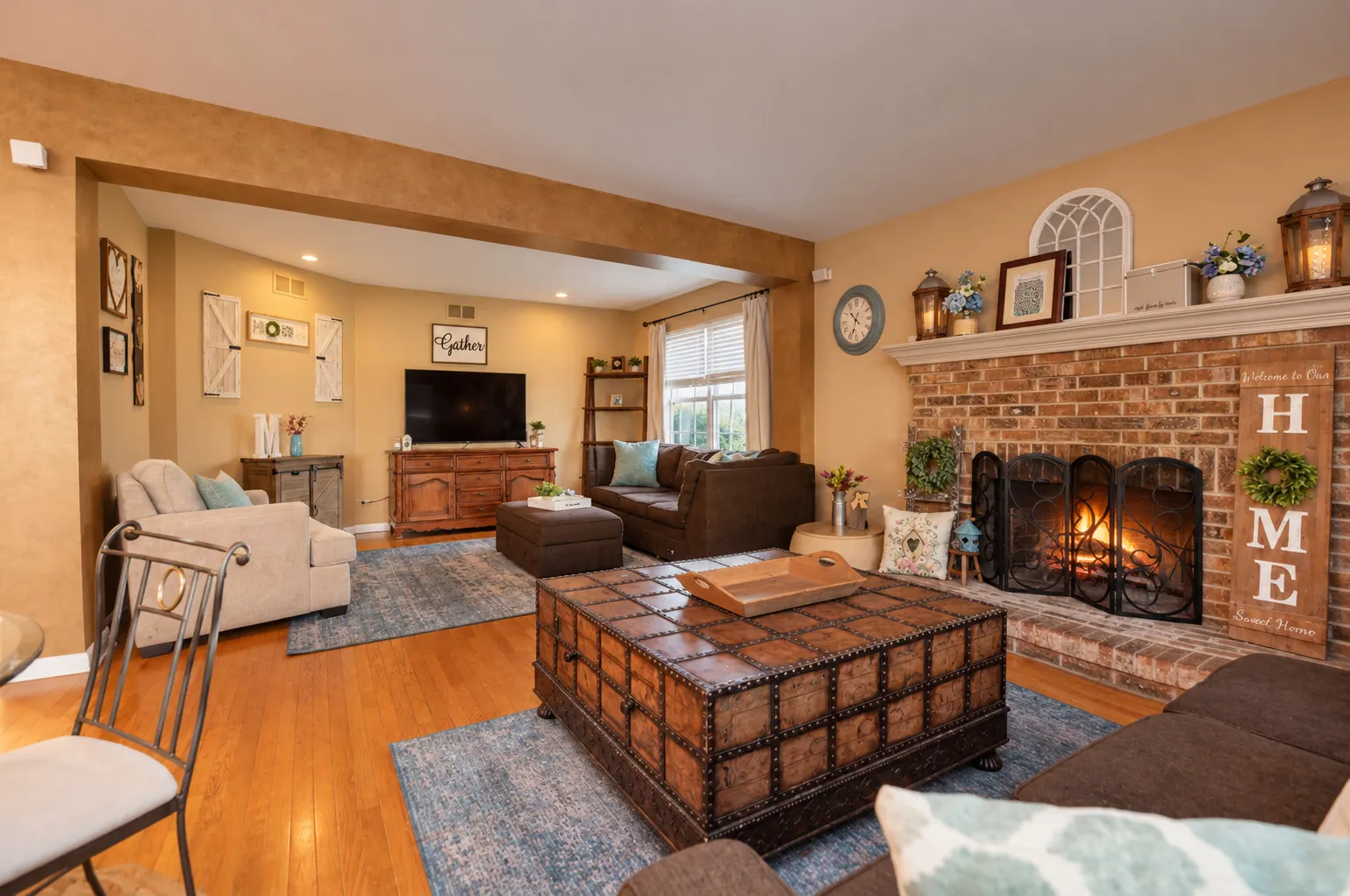 1823 Somerfield Lane IL