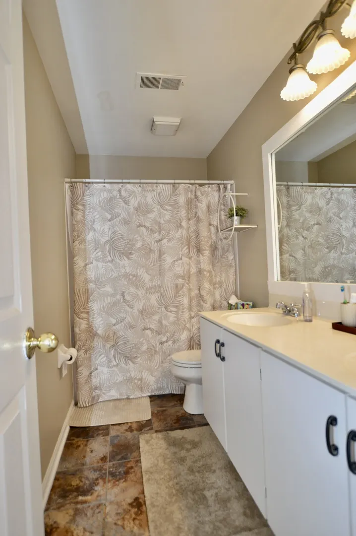 1823 Somerfield Lane IL